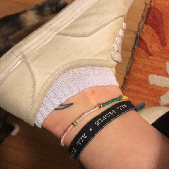 Friendship Bracelets - Picture 4 of 4